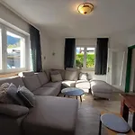 Vakantiehuis The Steinbock With Garden And Bbq Zell am See