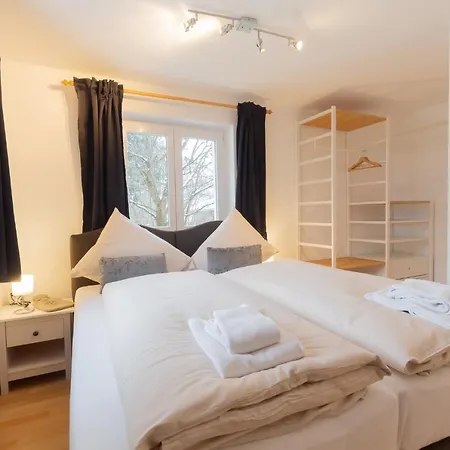 The Steinbock With Garden And Bbq Holiday home *