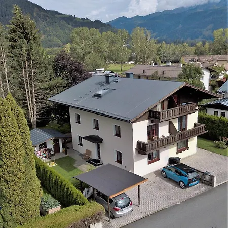 The Steinbock With Garden And Bbq *