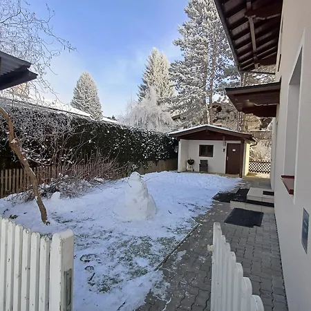 Holiday home The Steinbock With Garden And Bbq Zell am See