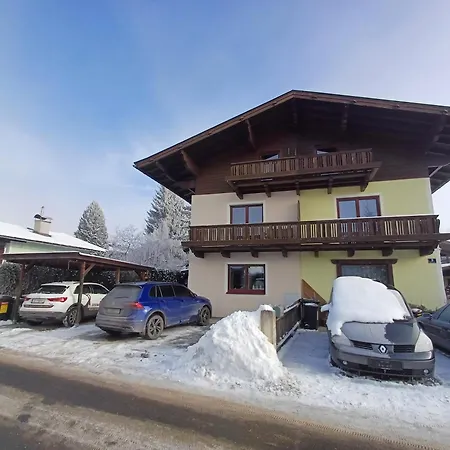 The Steinbock With Garden And Bbq Zell am See