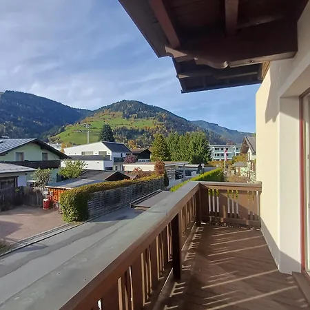 The Steinbock With Garden And Bbq ツェル アム ゼー