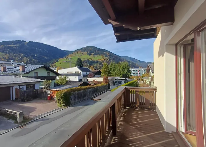 The Steinbock With Garden And Bbq Zell am See